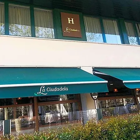 Hotel La Ciudadela *
